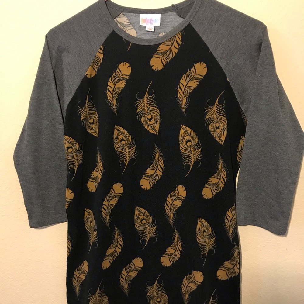 Lularoe Randy tee - Picture 2 of 3